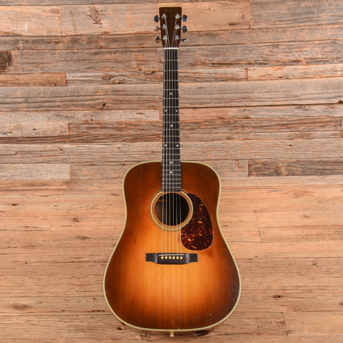 Martin D-28 Sunburst 1964