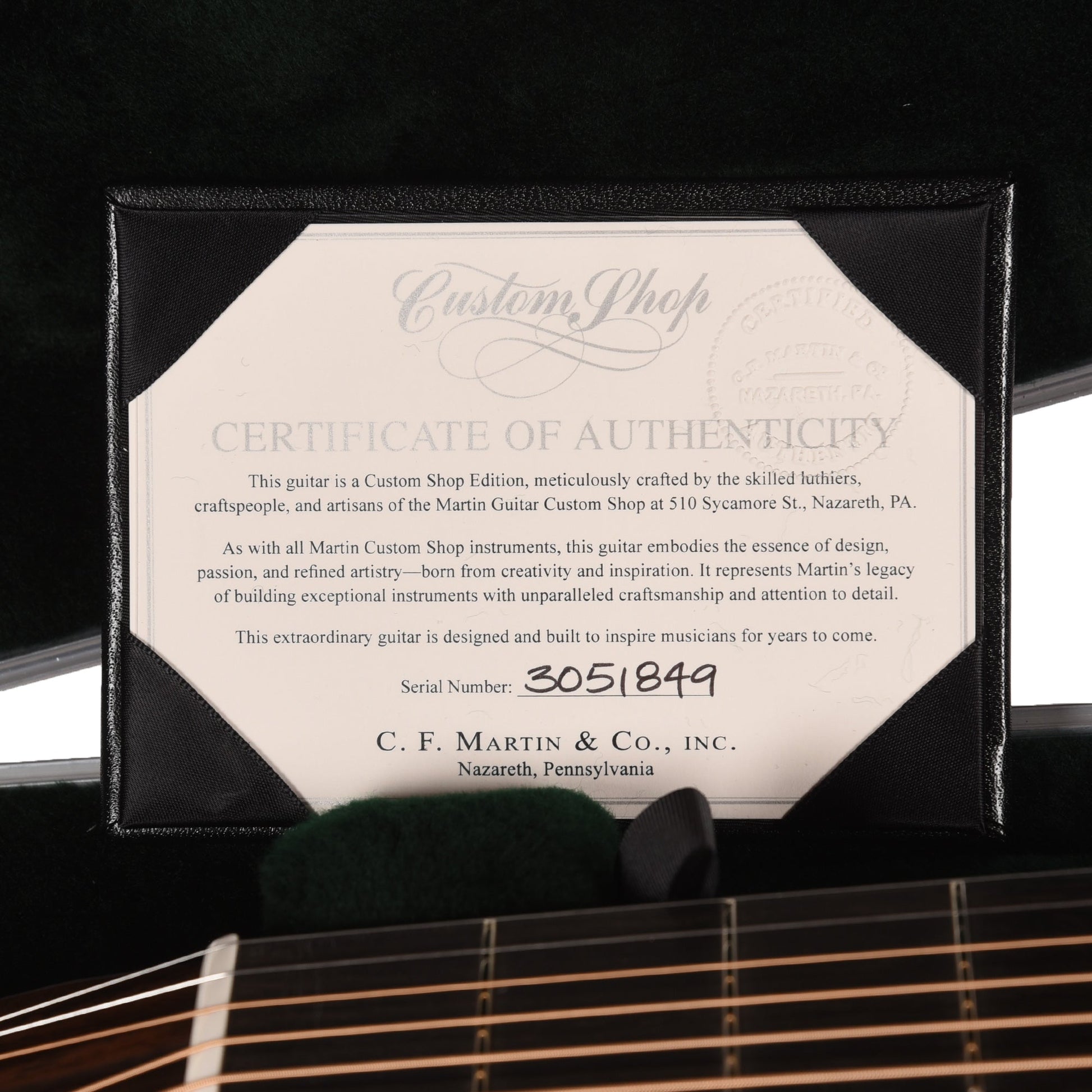 Martin Custom Shop 28-Style Dreadnought VTS Sitka Spruce/East Indian Rosewood Black Top