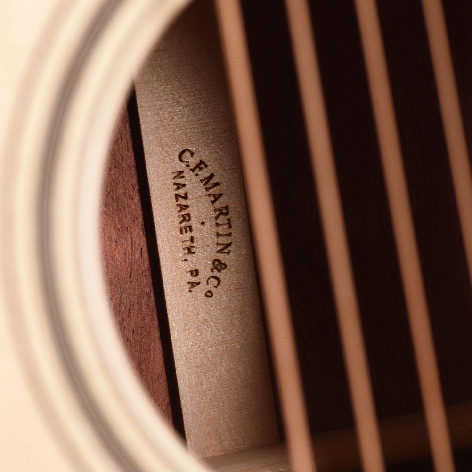 Martin Custom Shop 0-28 Style Concert High Altitude Swiss Spruce/Quilted Bubinga Natural
