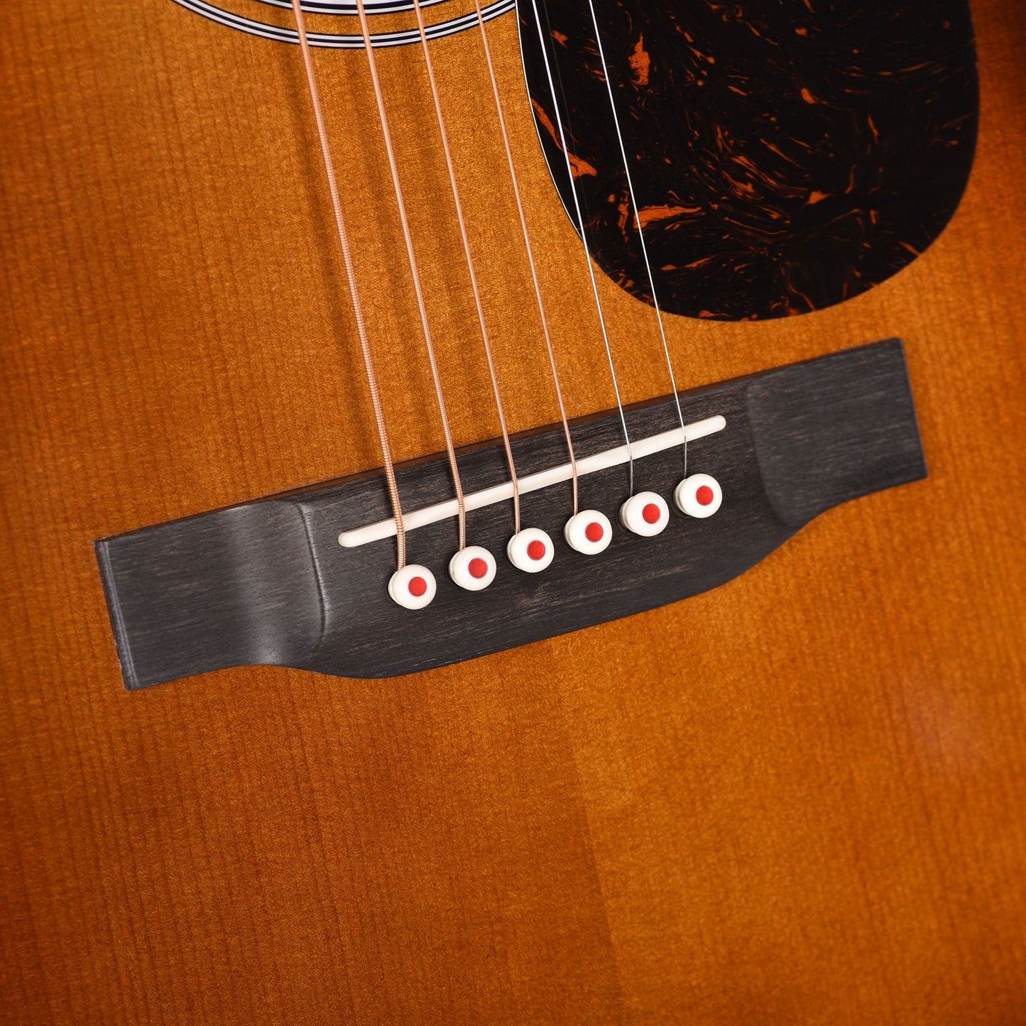 Martin Custom Shop 00-28 Style Grand Concert Adirondack Spruce VTS/Guatemalan Rosewood Ambertone 1933