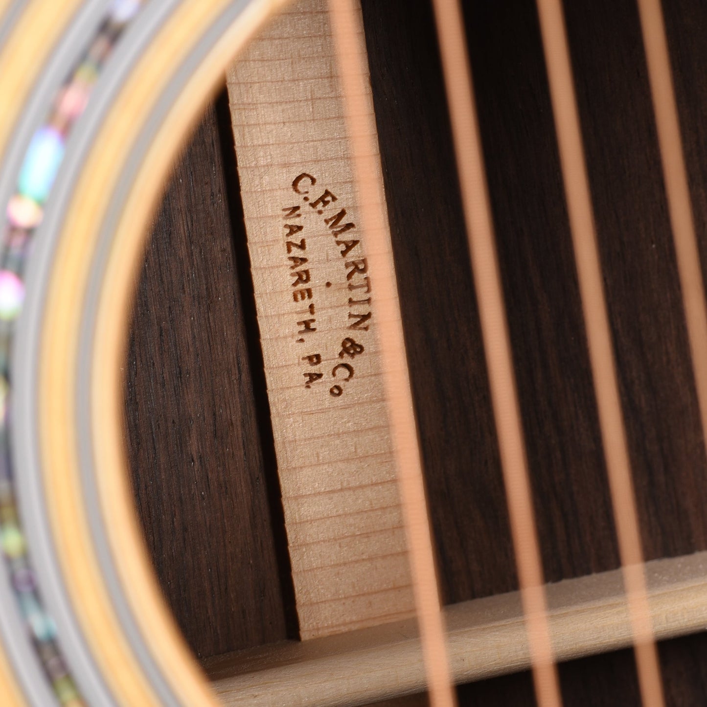 Martin Standard Series OM-42 Spruce/East Indian Rosewood Natural