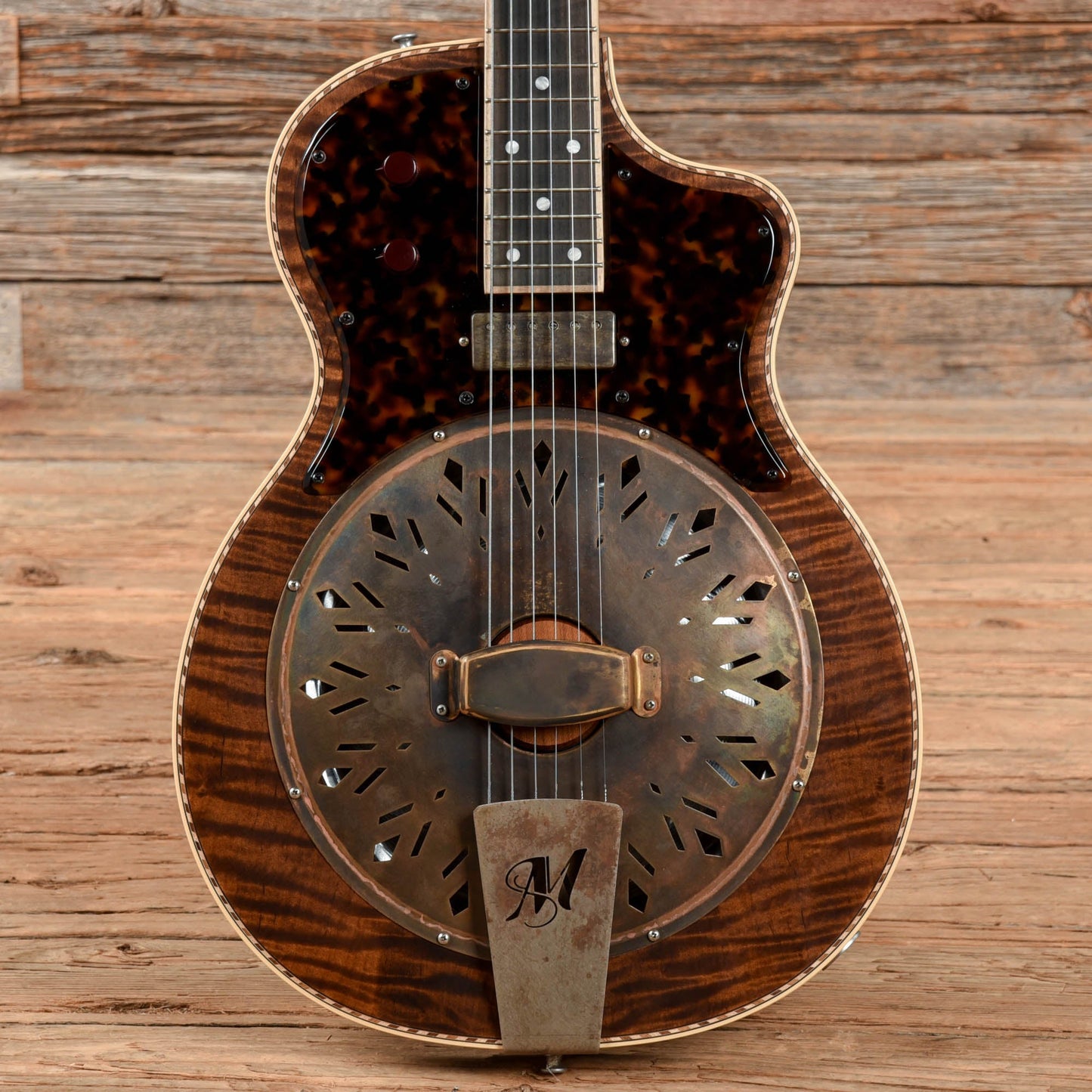 Mule Custom Mavis Cutaway Flame Maple Top Natural