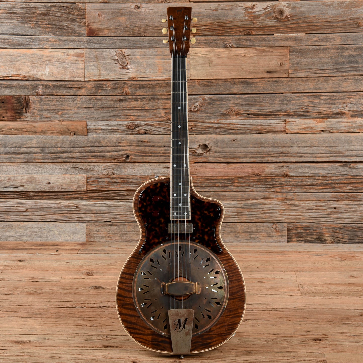 Mule Custom Mavis Cutaway Flame Maple Top Natural