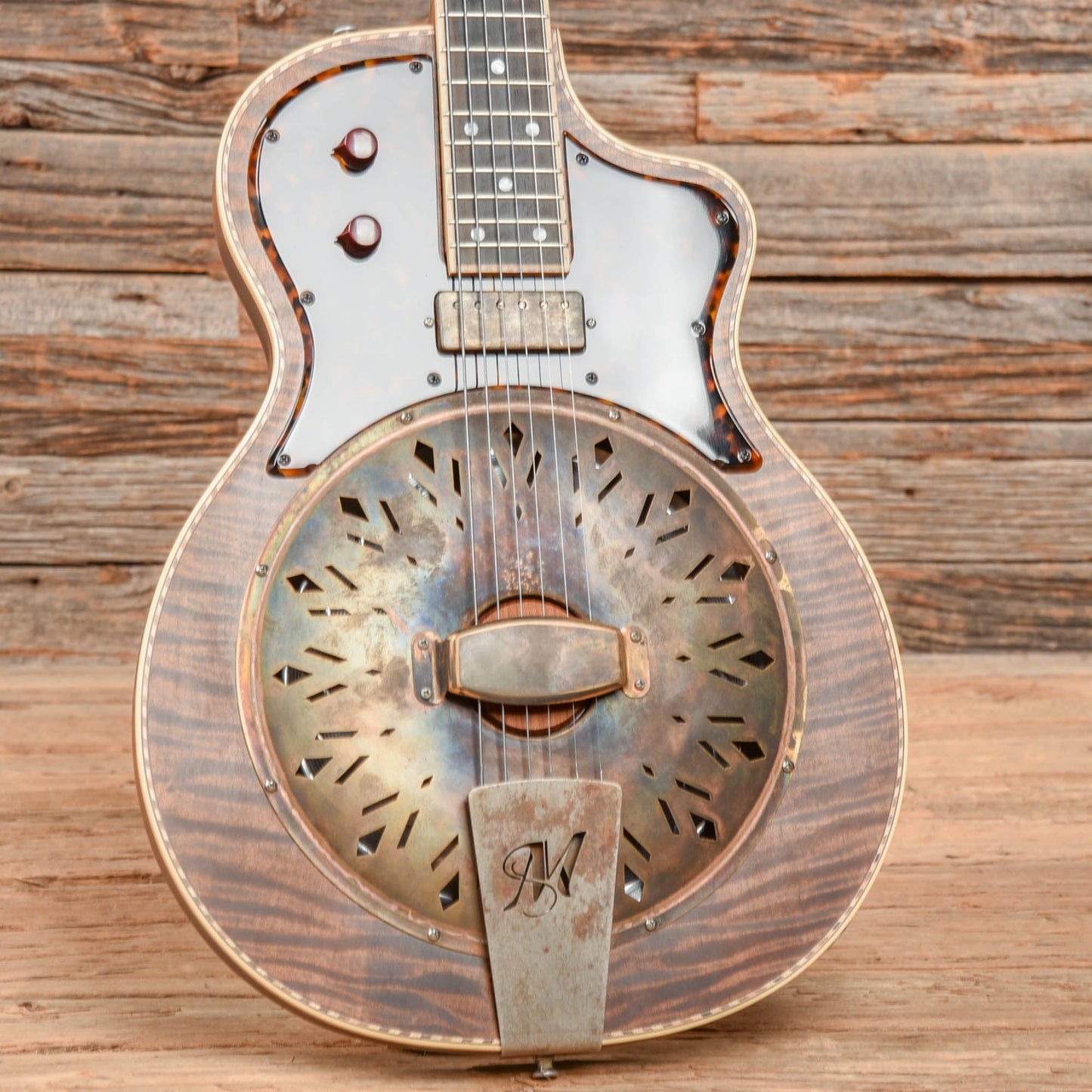 Mule Custom Mavis Cutaway Flame Maple Top Natural