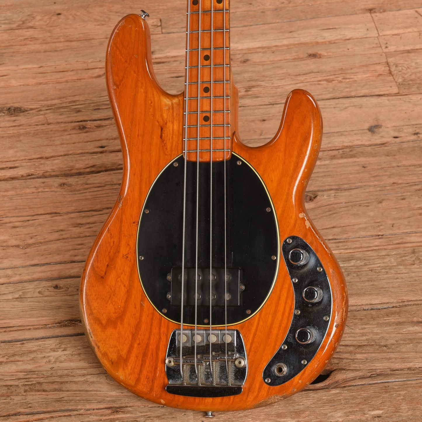 Music Man Stingray Natural 1977