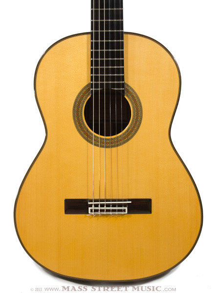 Sergio Tezanos Classical Guitars - Madrid Classical