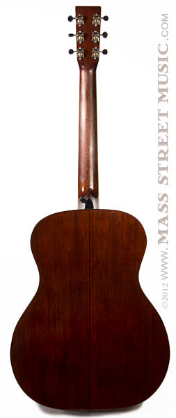 Leo Posch Acoustic Guitars - OM-M