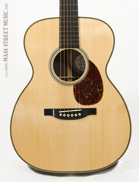 Bourgeois Acoustic Guitars - Vintage OM Custom