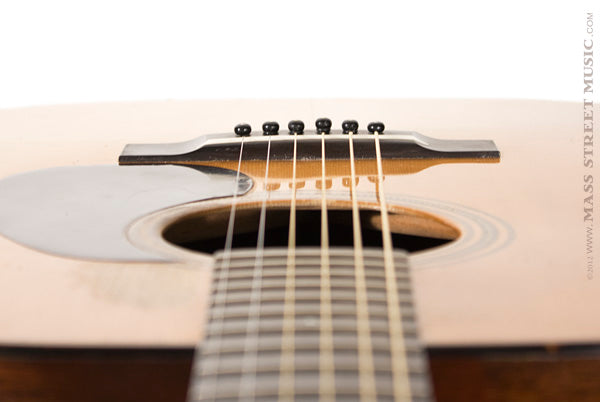 Martin Acoustic Guitars - 1944 000-21