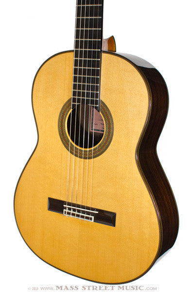 Sergio Tezanos Classical Guitars - Madrid Classical
