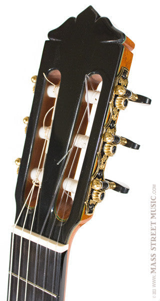 Sergio Tezanos Classical Guitars - Madrid Classical