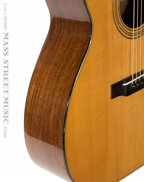 Martin Acoustic Guitars - 1944 000-21