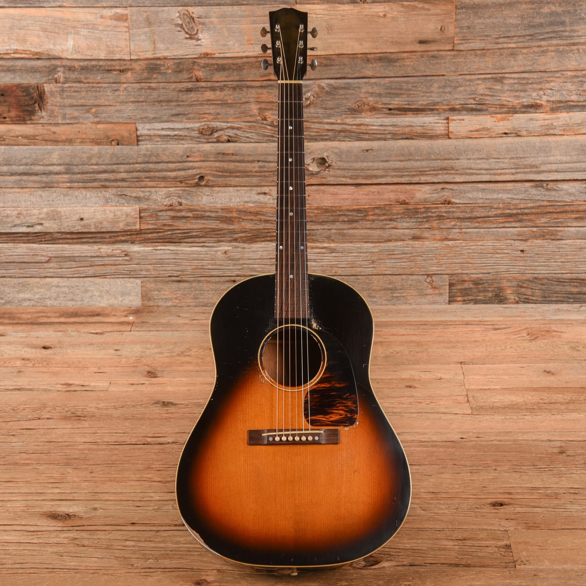 Pre War Guitar Co. Slope Shoulder '45 Sunburst 2024