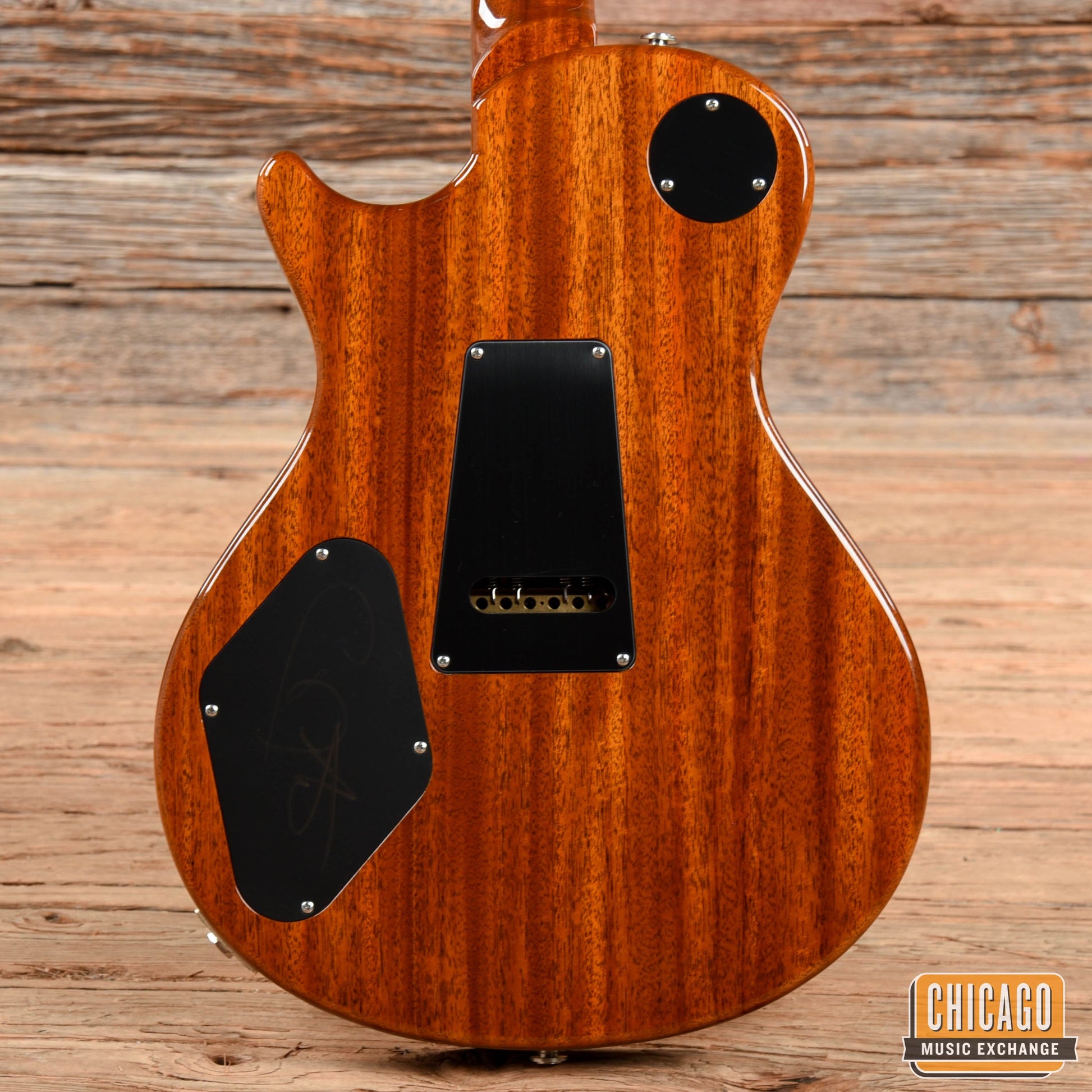 PRS Pauls September Guitar of the Month 2016 Gold Leaf 2016