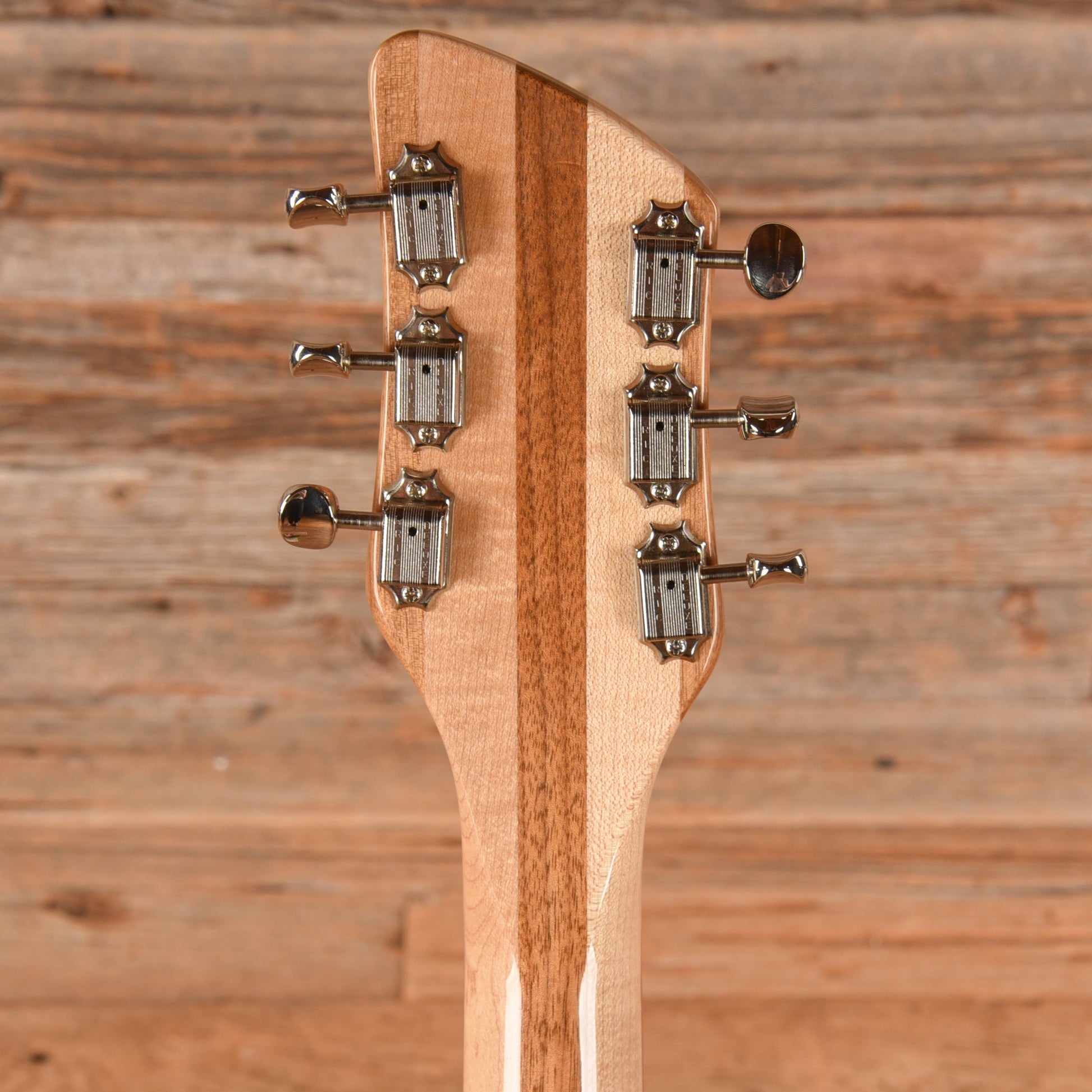 Rickenbacker 381V69 Carved Top Mapleglo 1998