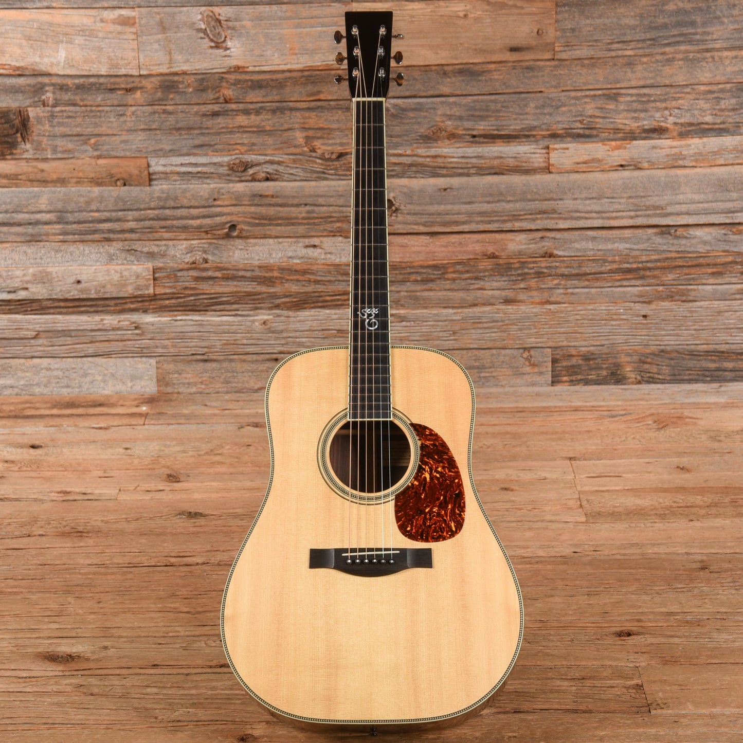 Santa Cruz Model D Natural