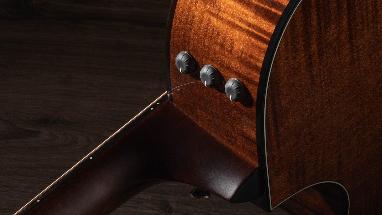 Taylor 612ce 12-Fret