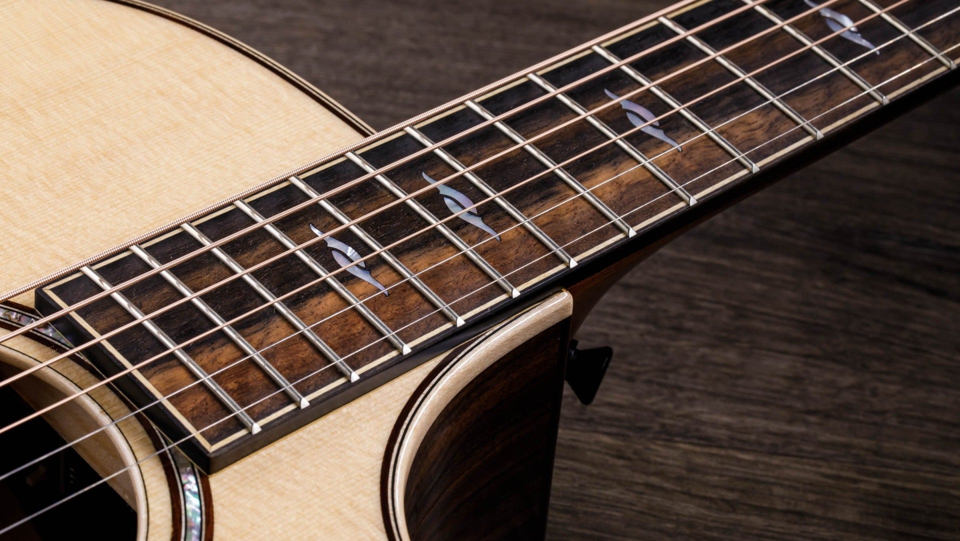 Taylor 812ce Acoustic Guitar