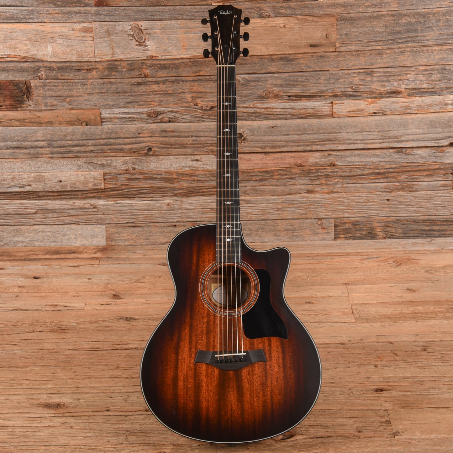 Taylor 326CE Baritone-6 LTD Sunburst 2021 - Zac Brown