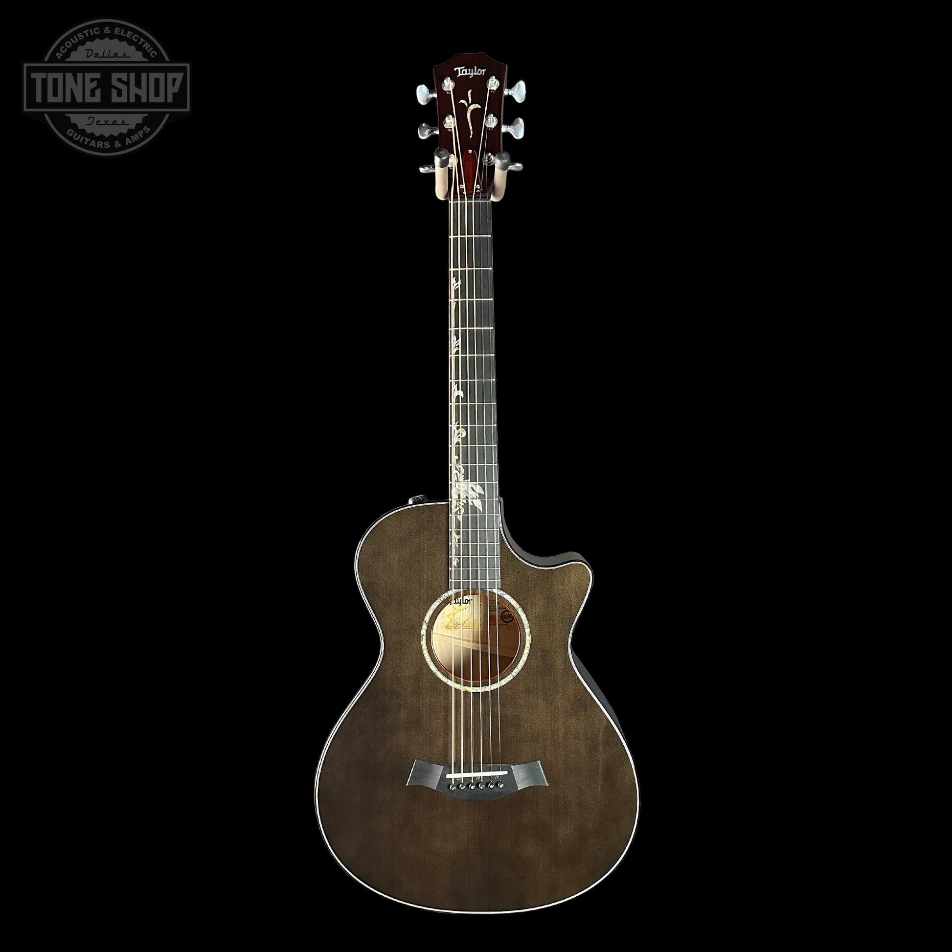 Taylor Custom Grand Concert 12-Fret Transparent Black w/case