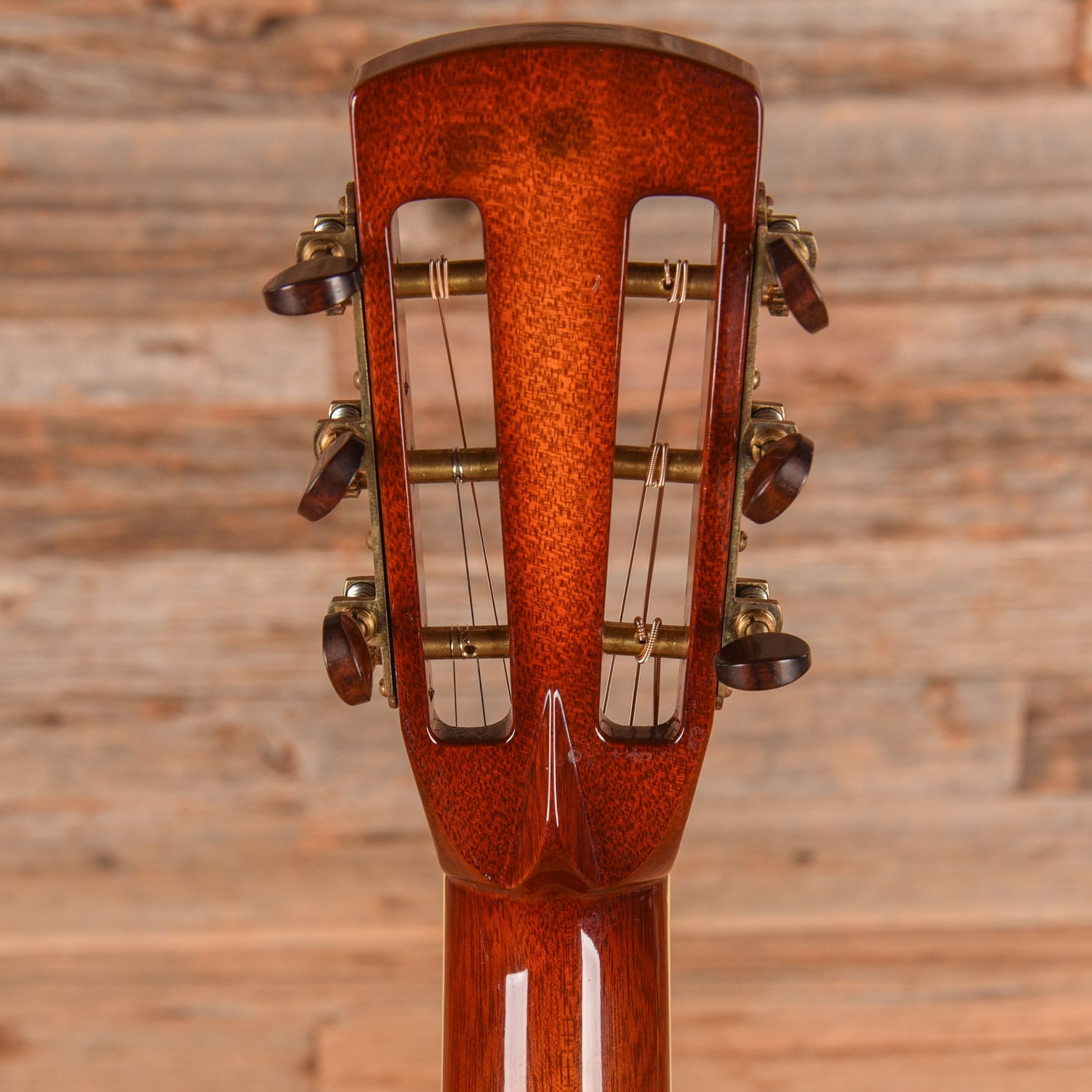 Tippin Art Deco 000-1T12 Natural