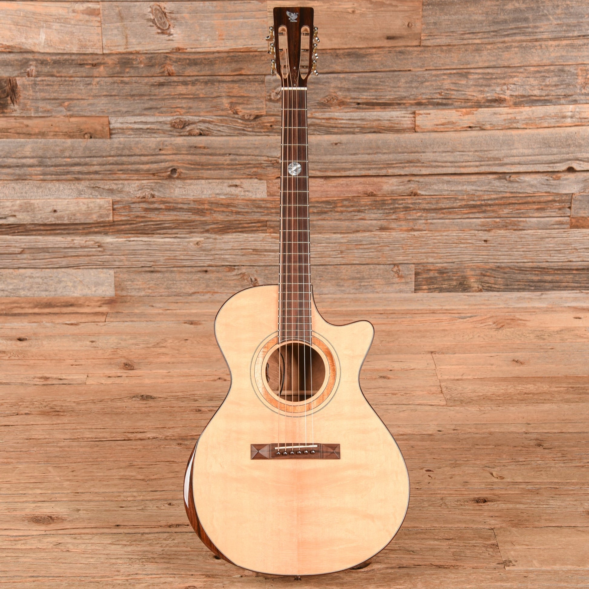 ZBB Concert Cutaway Acoustic Natural - Zac Brown