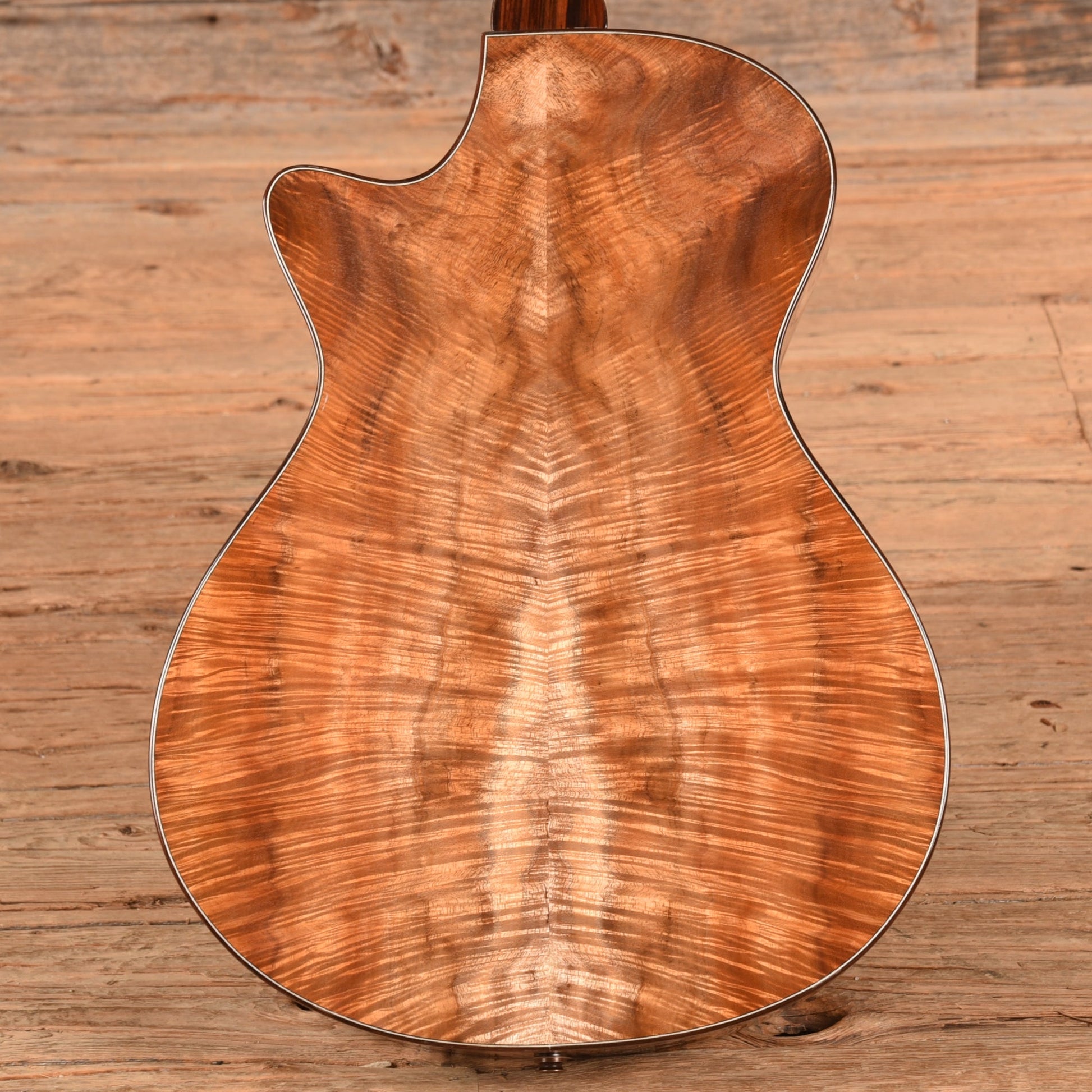ZBB Concert Cutaway Acoustic Natural - Zac Brown